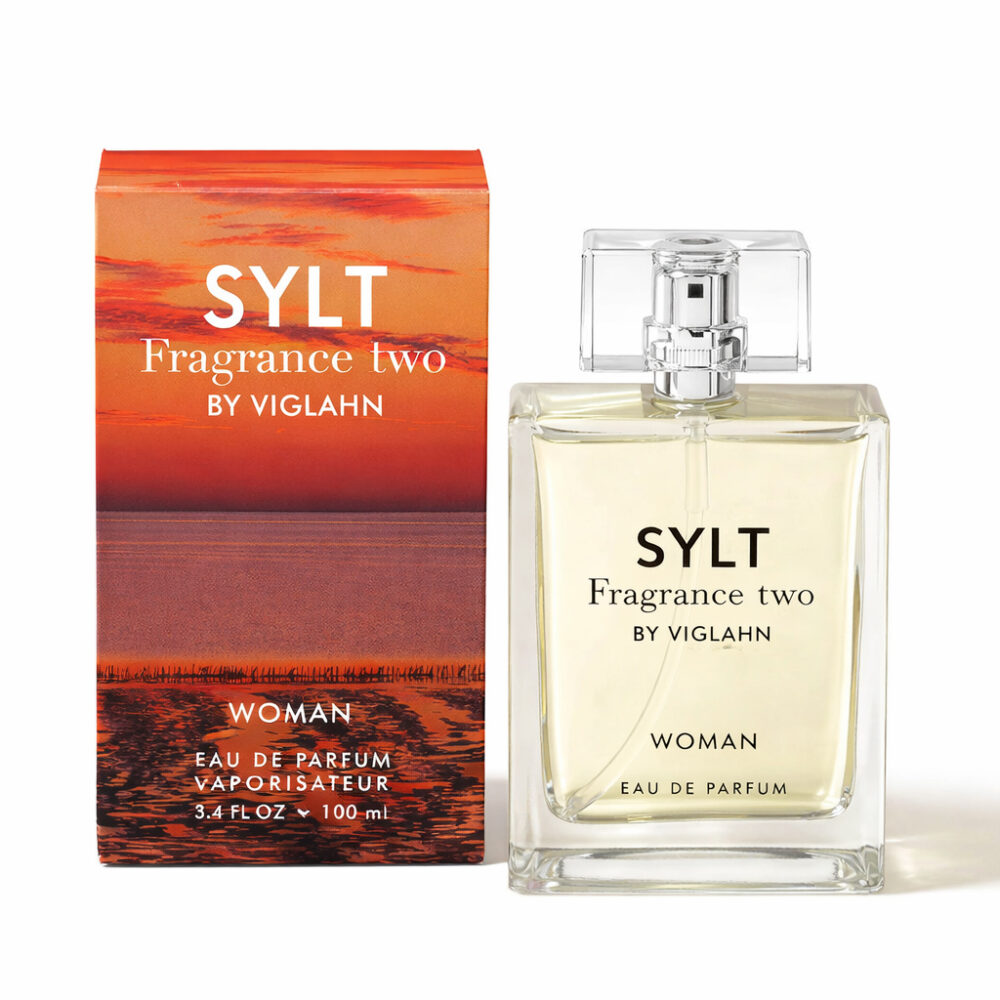 Fragrance-Tow-Woman